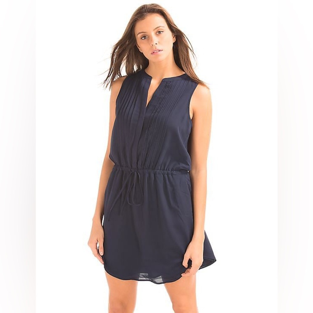 GAP Women Pintuck Shirt Dress w/vneck in Navy - XS